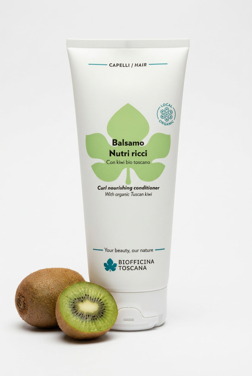 Närande hårbalsam för lockigt hår med kiwi och sheasmör 200ml – fuktgivande och definerande balsam från Biofficina Toscana