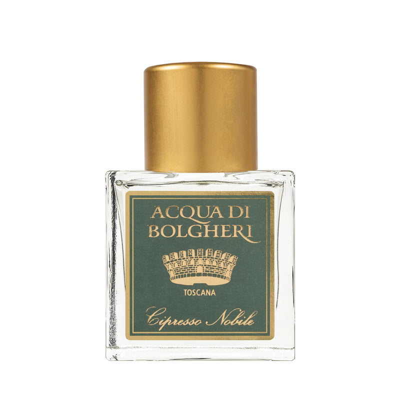 Acqua di Bolgheri Cipresso Nobile parfymflaska i klarglas med guldlock – Eau de Parfum närbild